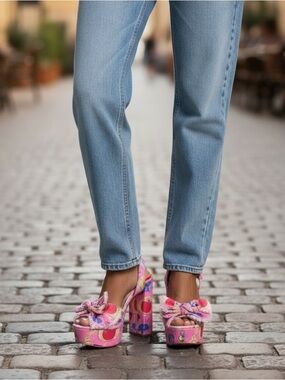 Gianni Bini Pink Multicolor Patterned Platform Sandals